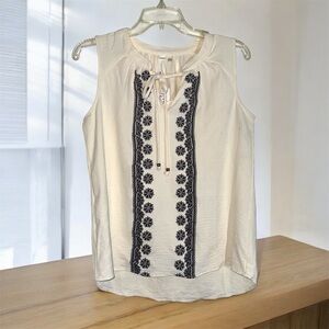 NY Collection White Sleeveless Top with Faux Black Embroidery Designs